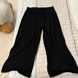 Black Wide-Leg Pants